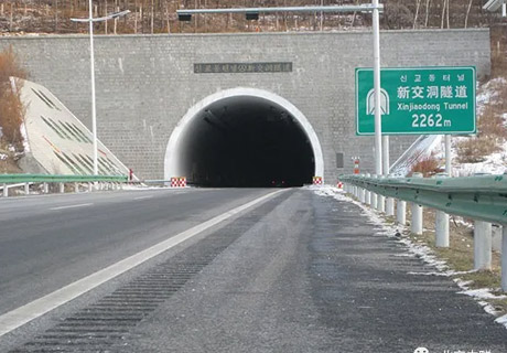 长晖高速敦延段十标段新交洞隧道